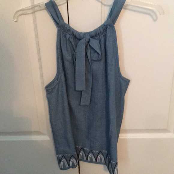 Summer Top - Picture 2 of 2